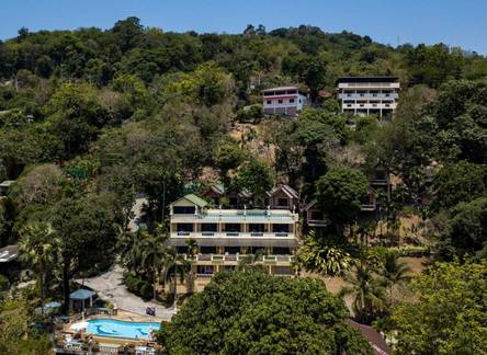 Отель Baan Karon Hill Phuket Resort