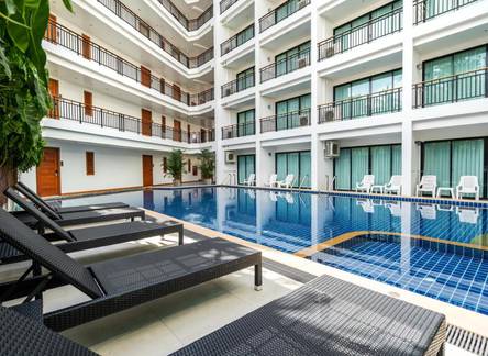 Отель Paripas Patong Resort