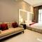 Отель Hope Land Hotel Sukhumvit 46/1