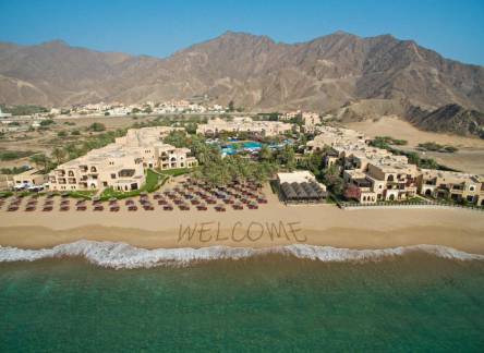 Отель Miramar Al Aqah Beach Resort