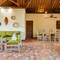Отель Mara River Safari Lodge