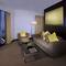 Отель Pullman Dubai Creek City Centre
