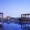 Отель Pullman Dubai Creek City Centre