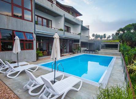 Отель Amba Ayurveda Boutique Hotel