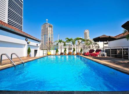 Отель Admiral Suites Bangkok by Compass Hospitality