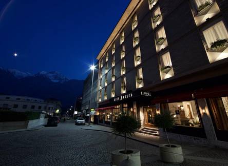 Отель Duca d'Aosta Hotel