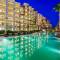 Отель Centara Life Maris Resort Jomtien