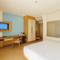 Отель The ASHLEE Plaza Patong Hotel & Spa