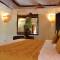 Отель Breezes Beach Club & Spa