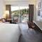 Отель Sheraton Dubrovnik Riviera Hotel