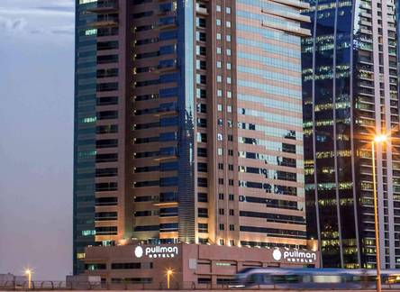 Отель Pullman Jumeirah Lakes Towers Hotel & Residence