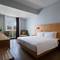 Отель Hotel Santika Mataram