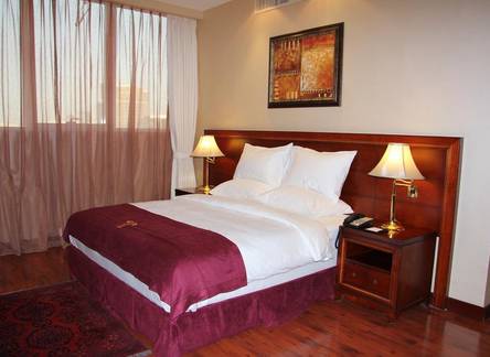 Отель Trianon Hotel, Abu Dhabi