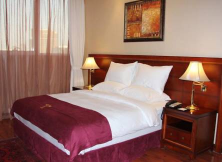 Отель Trianon Hotel, Abu Dhabi