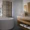 Отель JW Marriott Hotel Sanya Dadonghai Bay