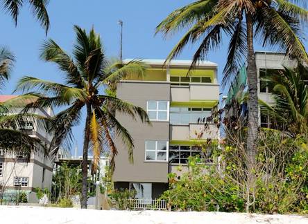 Отель Velaa Beach Hotel, Hulhumale