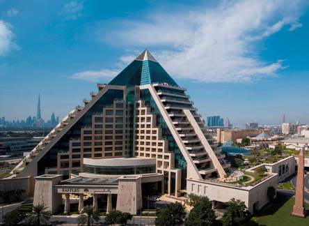 Отель Raffles Dubai