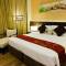 Отель Ramada Manila Central