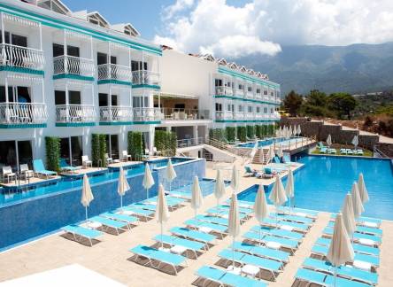 Отель Ramada by Wyndham Fethiye Oludeniz