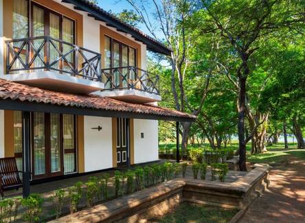 Отель Cinnamon Lodge Habarana