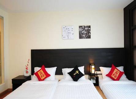 Отель Boss Suites, Nana Tai