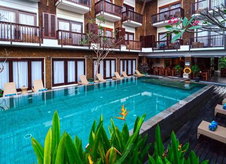 Отель The Kirana Hotel Resto and Spa