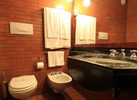 Отель Colony Hotel
