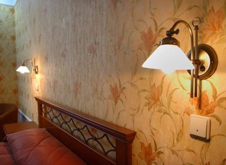 Отель Astor Hotel