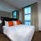 Отель Aqueen Jalan Besar Hotel