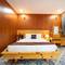Отель Phu Van Resort & Spa