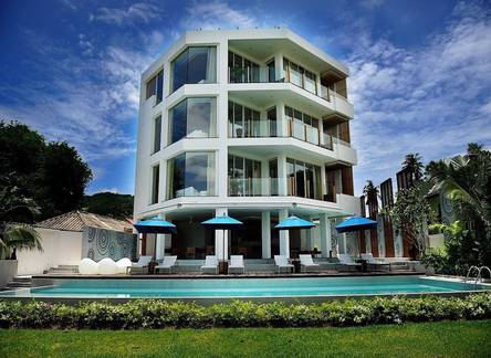Отель Beachfront Phuket