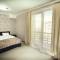 Отель Good Aura Hotel