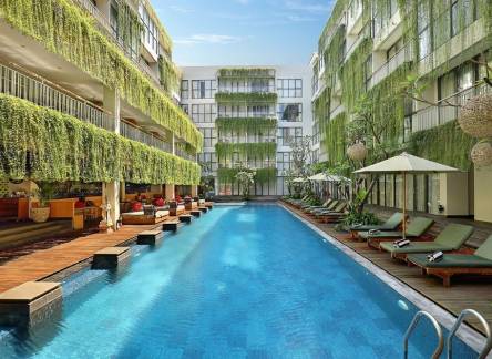 Отель Hotel Neo - Kuta