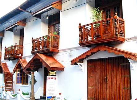 Отель Rossitta Wood Castle Hotel