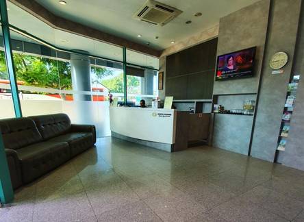Отель The Quay Hotel West Coast