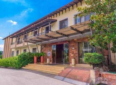 Отель Avalon Hotel