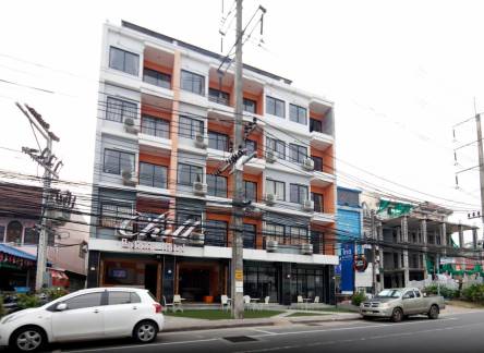 Отель ICheck Inn Chill Patong