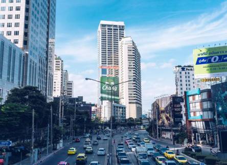 Отель Column Bangkok