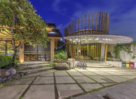 Отель Maca Villas & Spa