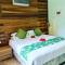 Отель Casa de Leela Guesthouse & CocoLux Apartments