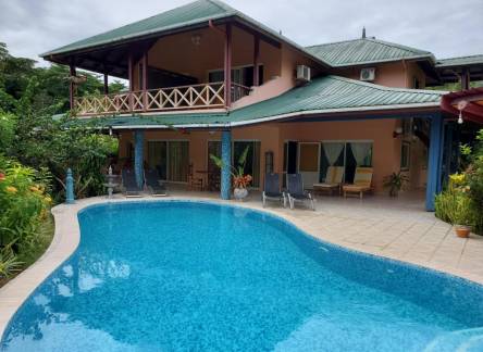 Отель La Diguoise Guesthouse