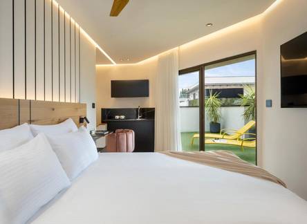 Отель Arbel Suites Hotel