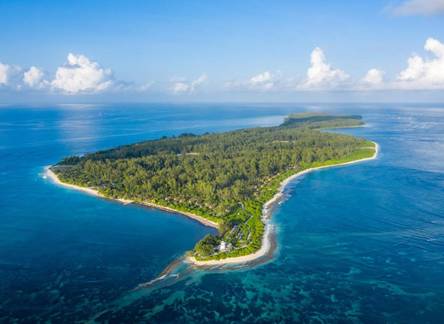 Отель Four Seasons Resort Seychelles at Desroches Island