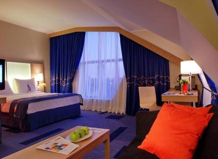 Отель Cosmos Moscow Sheremetyevo Airport Hotel, a member of Radisson Individuals