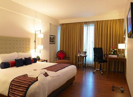 Отель Royal Orchid Central