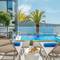 Отель Perla Hotel