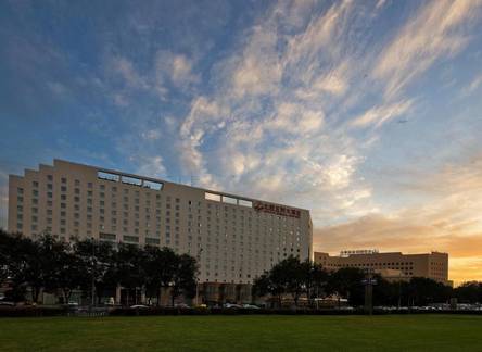 Отель Beijing Continental Grand