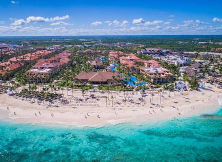 Отель Majestic Colonial Punta Cana Beach Resort