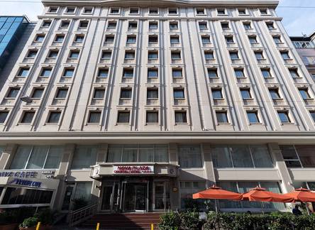 Отель Nova Plaza Crystal Hotel