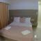 Отель Sirena Apartments